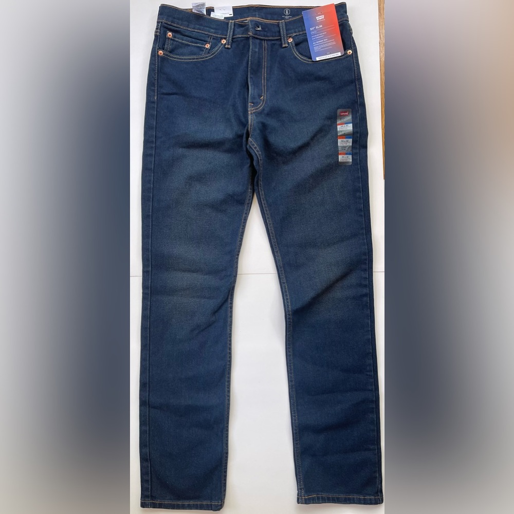 ✨NEW WITH TAGS✨ Levi’s Mens Jeans Size 34x32